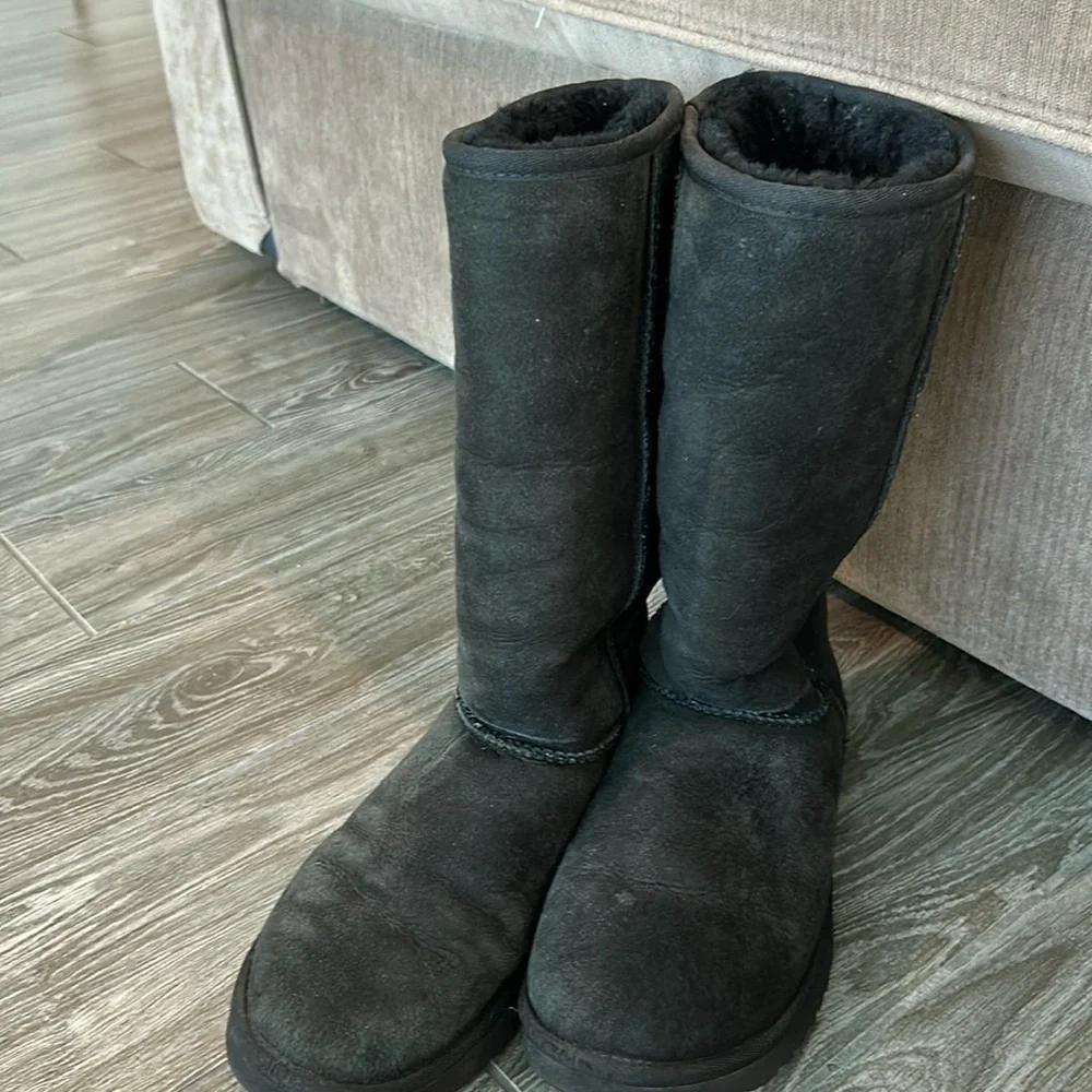 EUC Ugg Black Classic Tall style 5815 Size 7